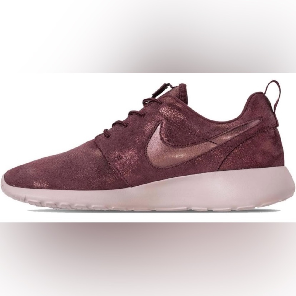 NIKE ROSHE ONE METALLIC MAHOGANY SNEAKERS